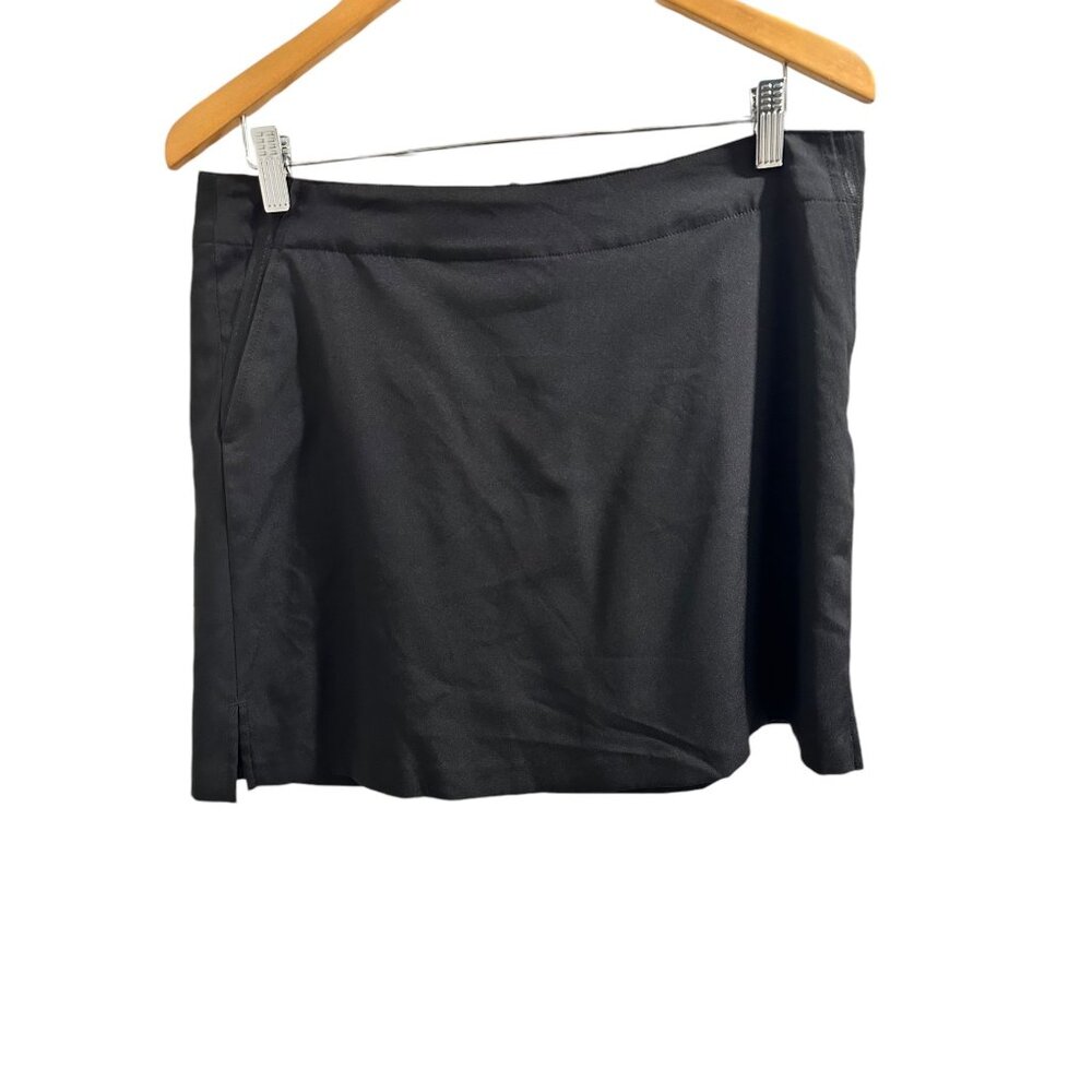 🍒 2/$20 🍒 Lady Hagen Essentials Black Skort, Pockets & Rear Button Accent sz L